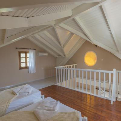 3 Albouro Seafront Apartments Kateleios Kefalonia 1